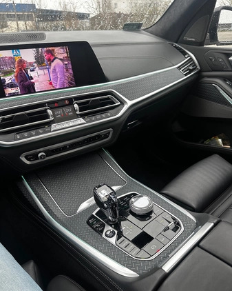 BMW X7 cena 370000 przebieg: 56000, rok produkcji 2019 z Końskie małe 37